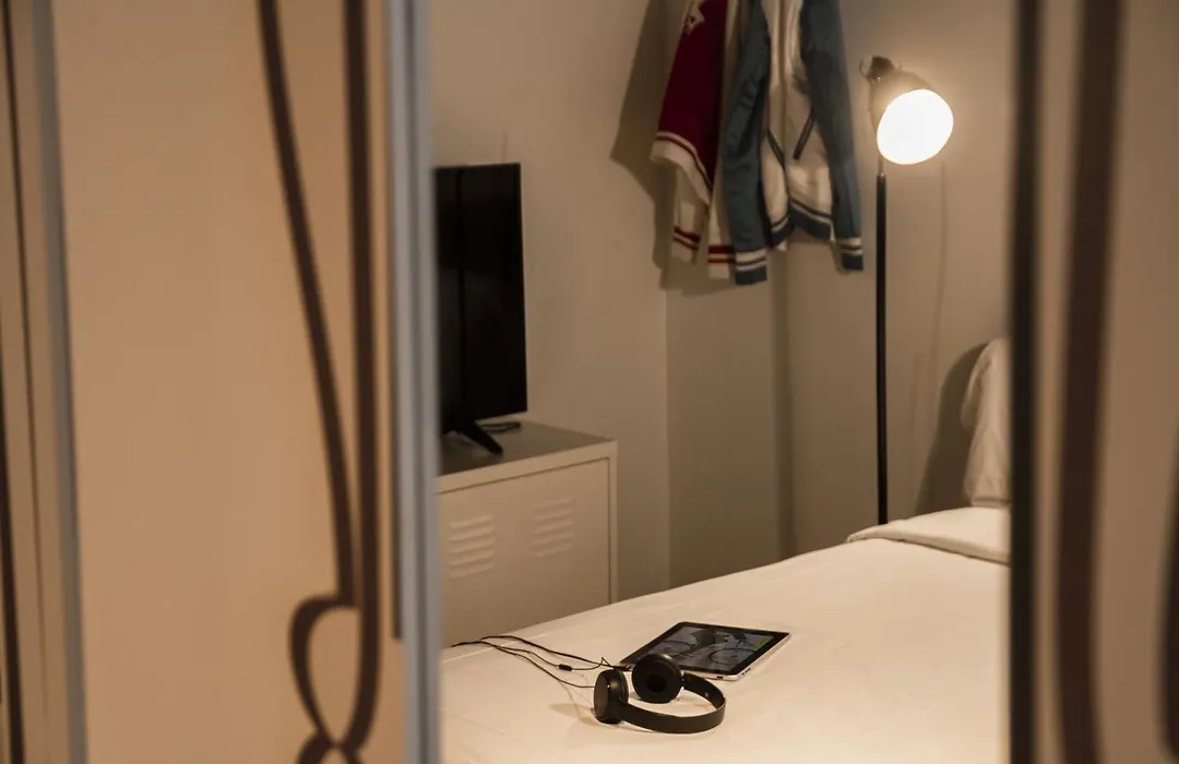 Room Ventura-1